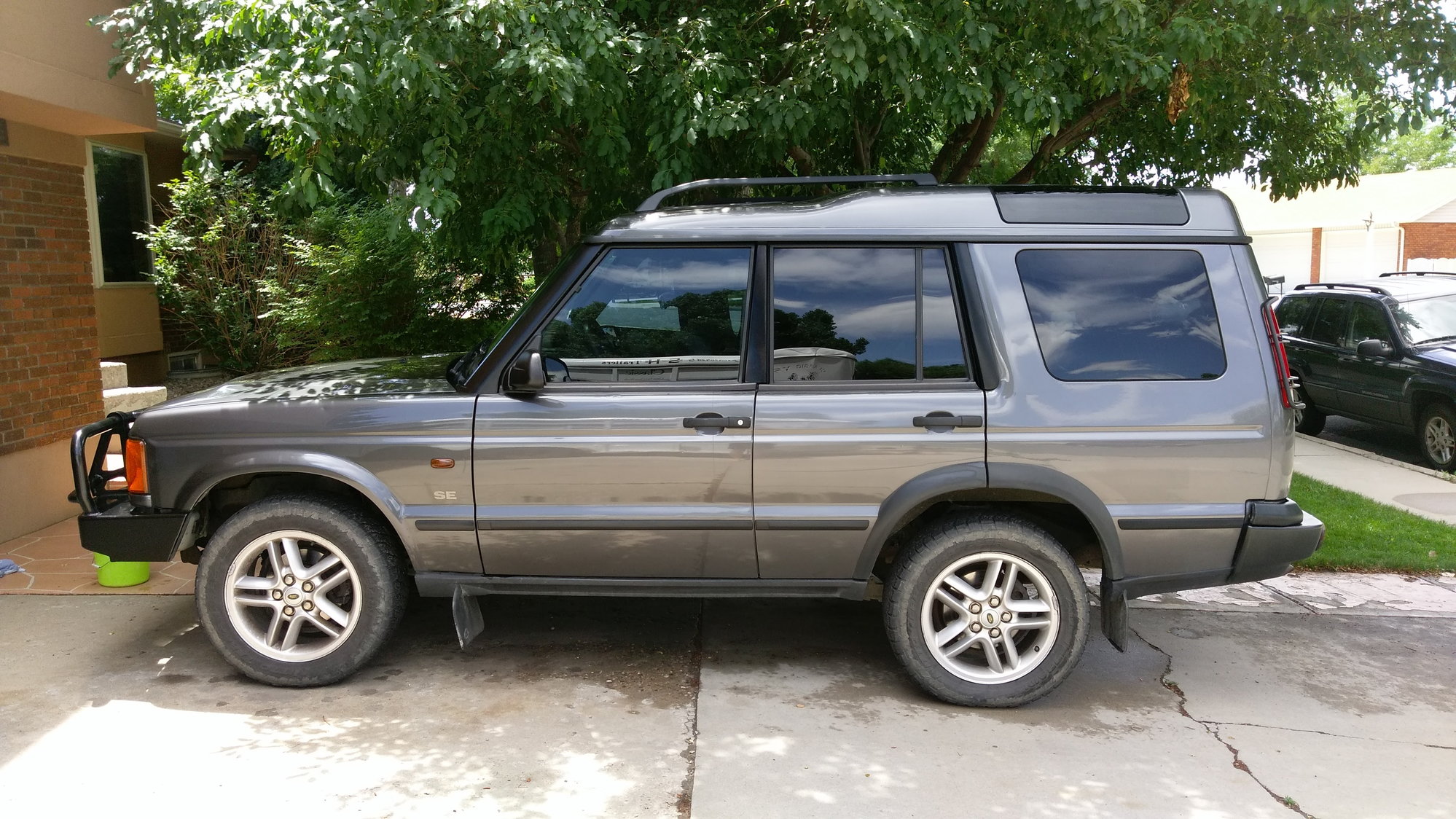 2002 Land Rover Discovery II Low miles Land Rover