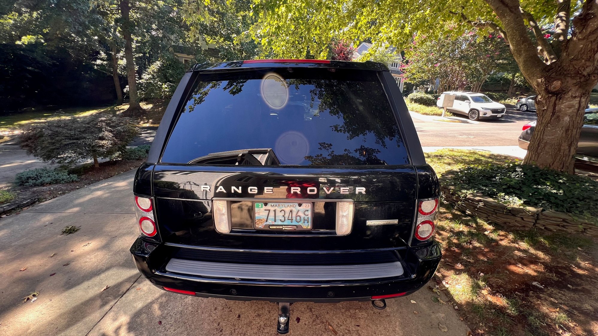 2011 Land Rover Range Rover - 2011 Range Rover Supercharged - Used - VIN SALMF1E46BA338140 - 103,000 Miles - 8 cyl - 4WD - Automatic - SUV - Black - Reston, VA 20194, United States