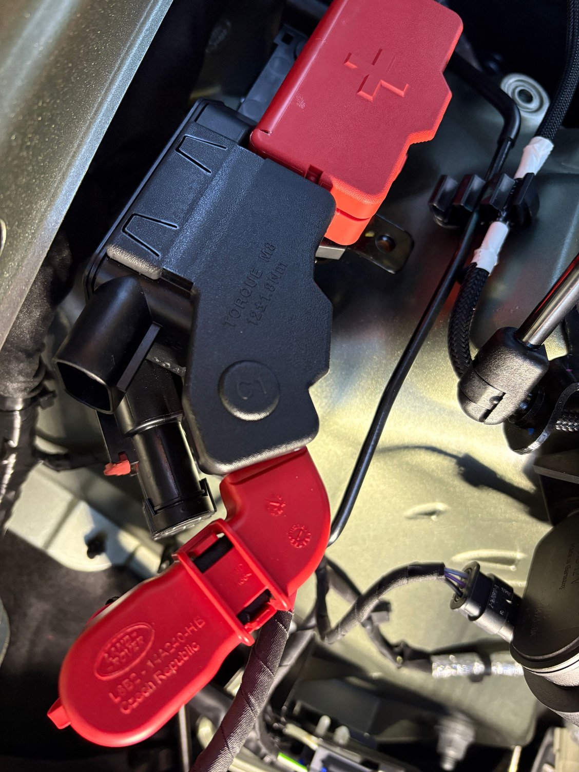 Battery terminals left side under bonnet