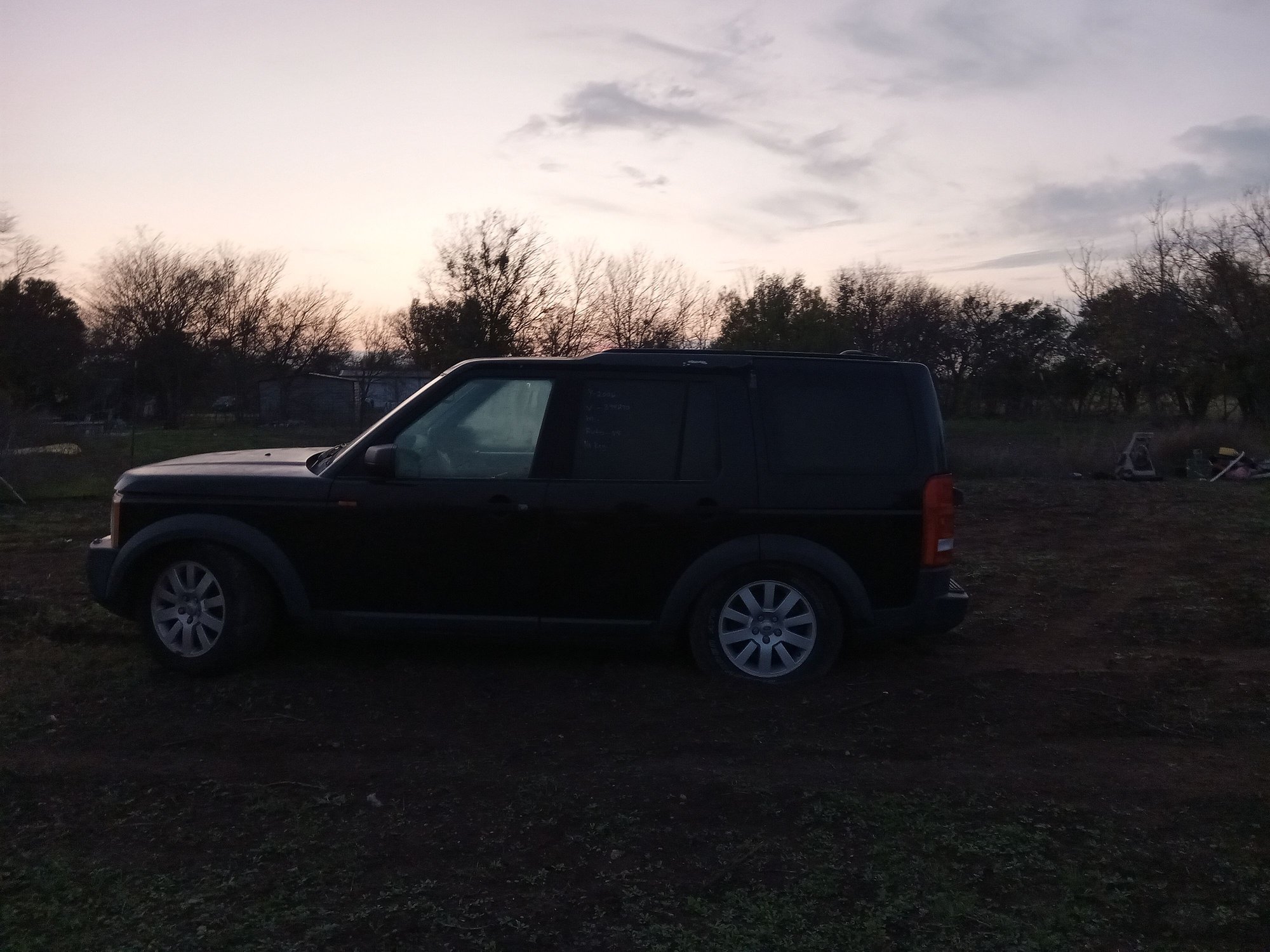 2006 Land Rover LR3 - 2006 lr3 condition unknown (salvage, no key) - Cibolo, TX 78108, United States