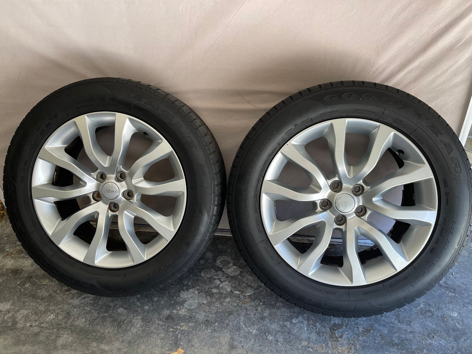 Wheels and Tires/Axles - Factory OEM Range Rover Wheels & Tires 2014+ - Used - 0  All Models - Channel Islands, CA 93035, United States