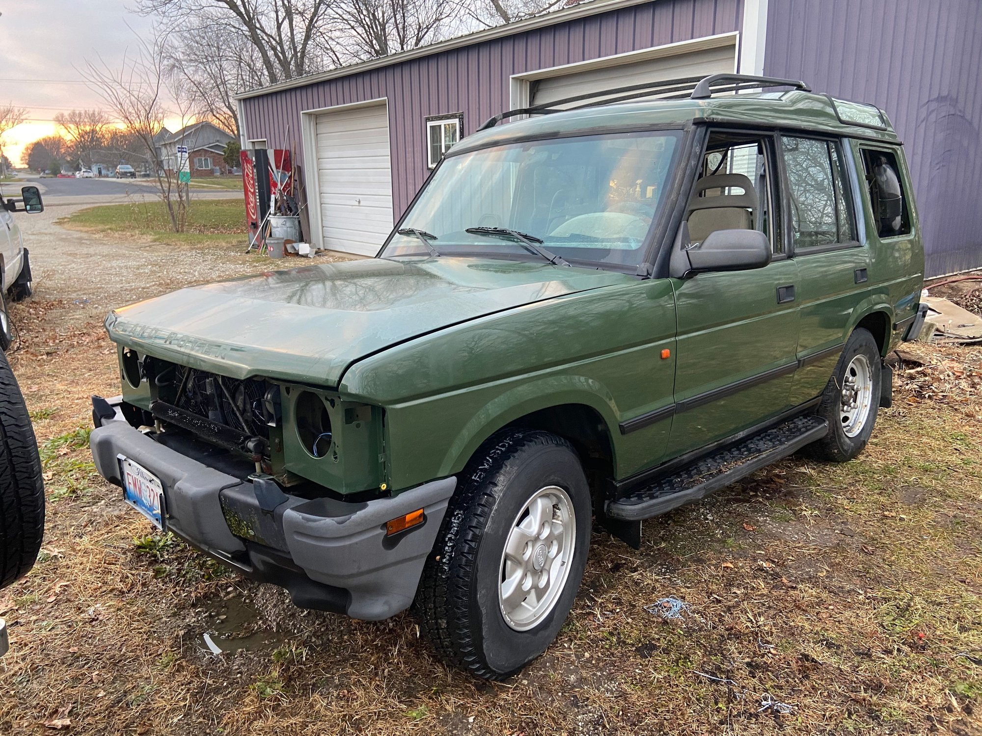 1995 Land Rover Discovery - Parting out 1995 Discovery I - Lacon, IL 61540, United States
