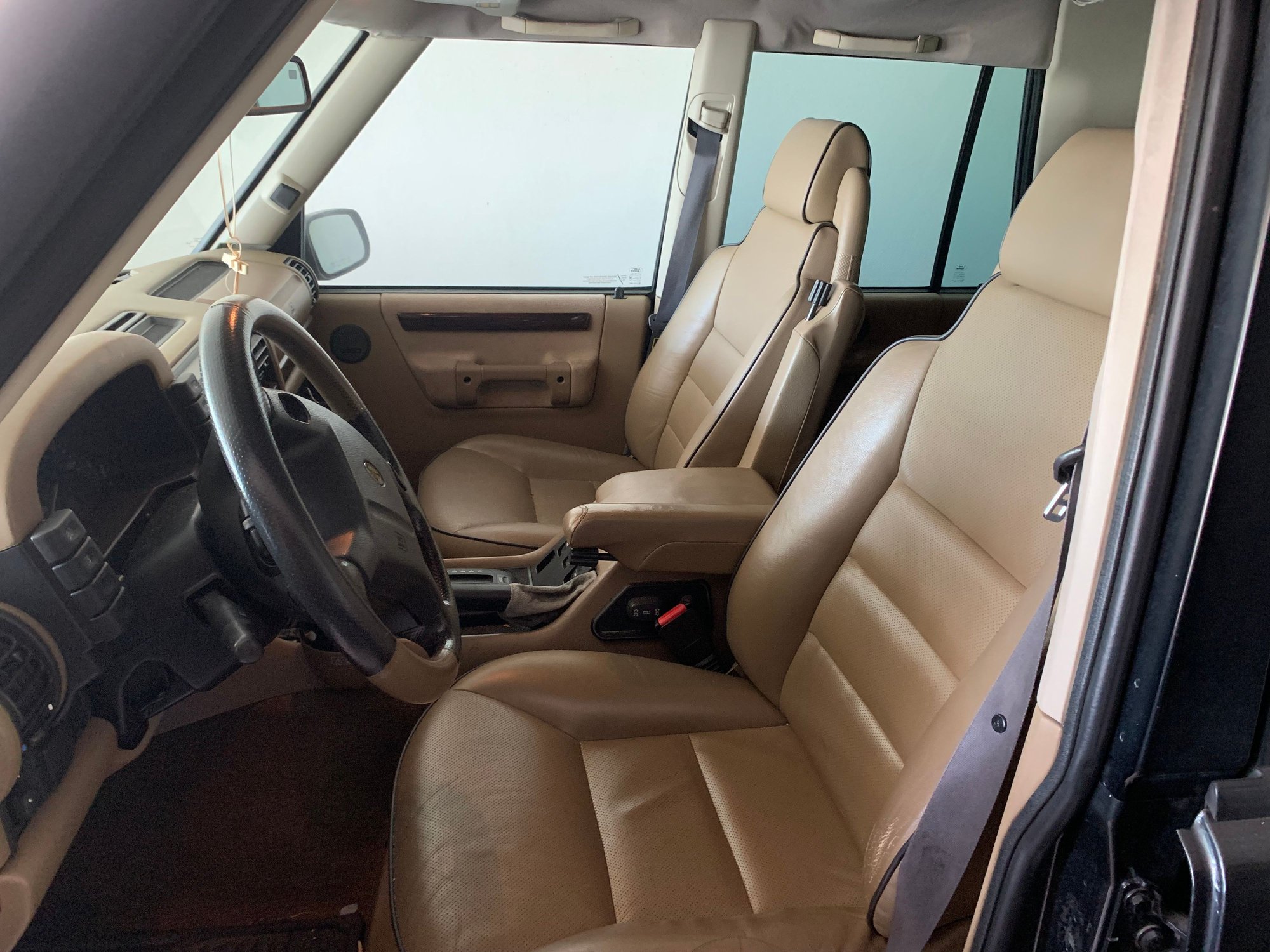 2000 Land Rover Discovery - 2000 Discovery II - Used - VIN SALTY1240YA27379 - 166,327 Miles - 8 cyl - AWD - Automatic - SUV - Gray - St Augustine, FL 32084, United States