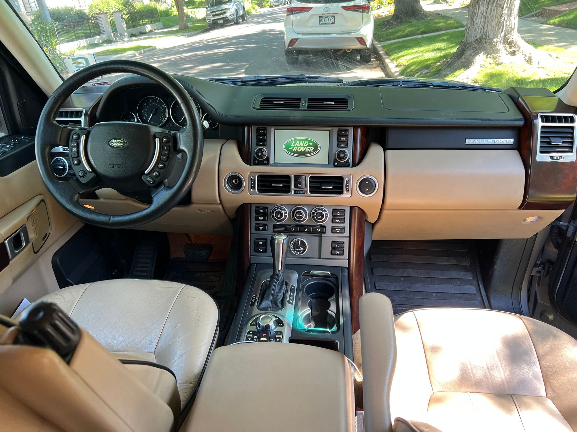 2008 Land Rover Range Rover - 2008 Range Rover HSE for Sale - Used - VIN SALME15468A276363 - 8 cyl - AWD - Automatic - SUV - Gray - Denver, CO 80209, United States