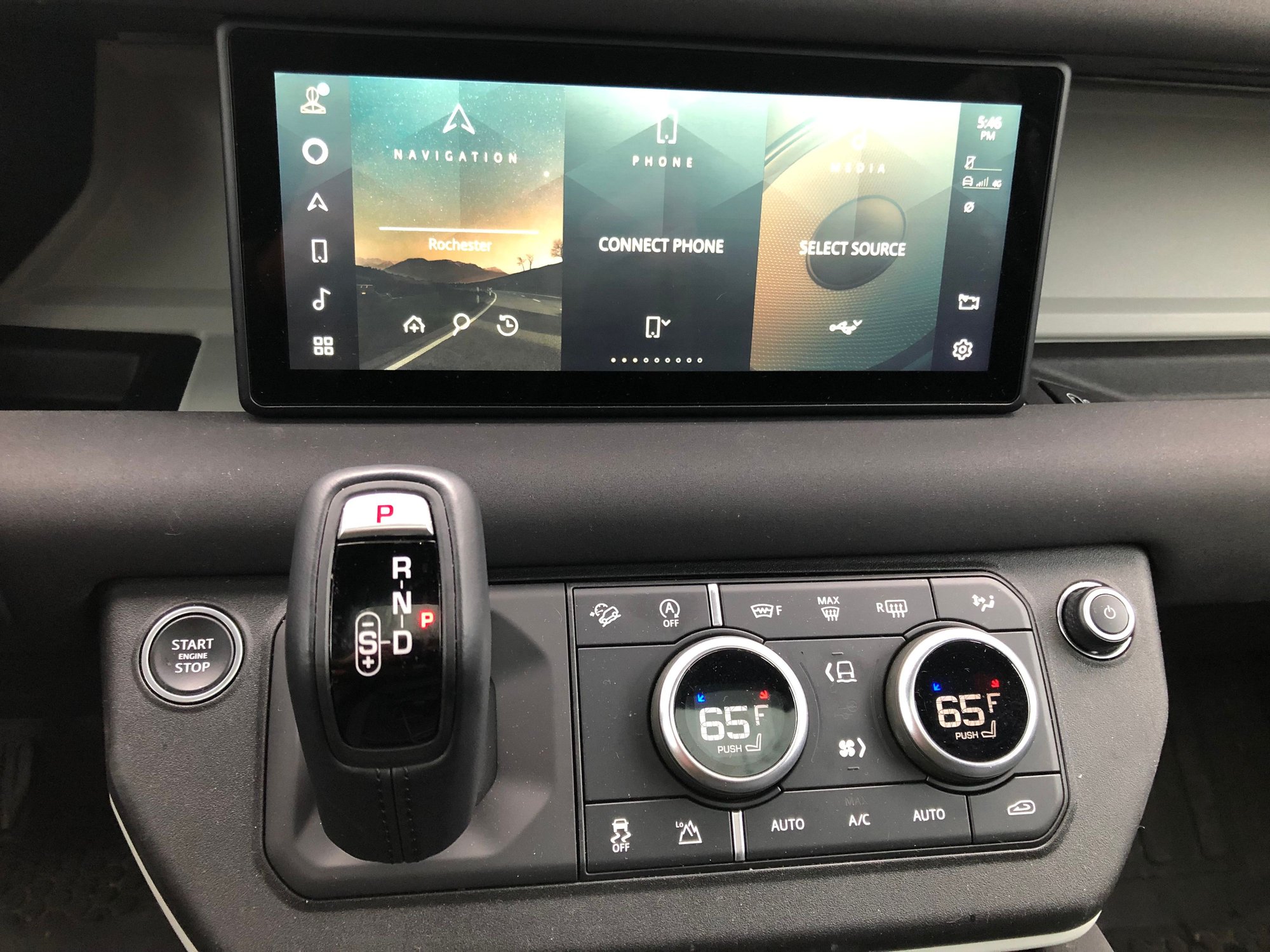 2022 Land Rover Defender - 2022 Defender S 110 4-cylinder - Used - VIN SALEJ7RX3N2100514 - 4 cyl - 4WD - Automatic - SUV - Black - Rochester Hills, MI 48309, United States