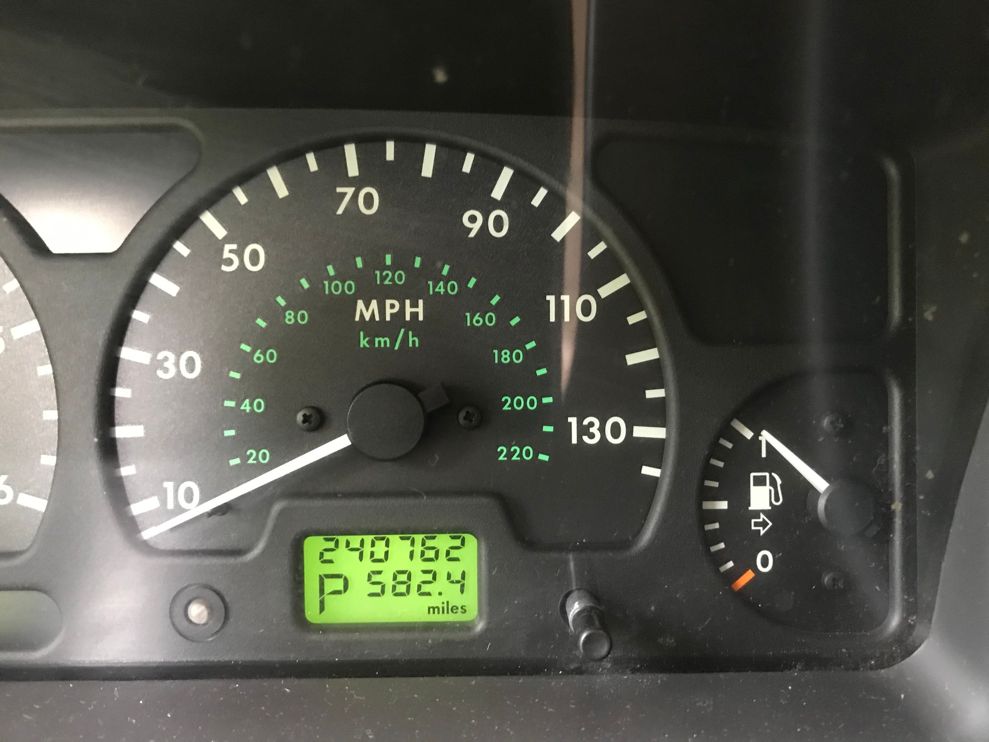2002 Land Rover Discovery - Survivor 2002 Discovery SE II on frame restorations - Used - VIN SALTY12412A742781 - 241,174 Miles - 8 cyl - AWD - Automatic - SUV - White - Sugar Land, TX 77496, United States