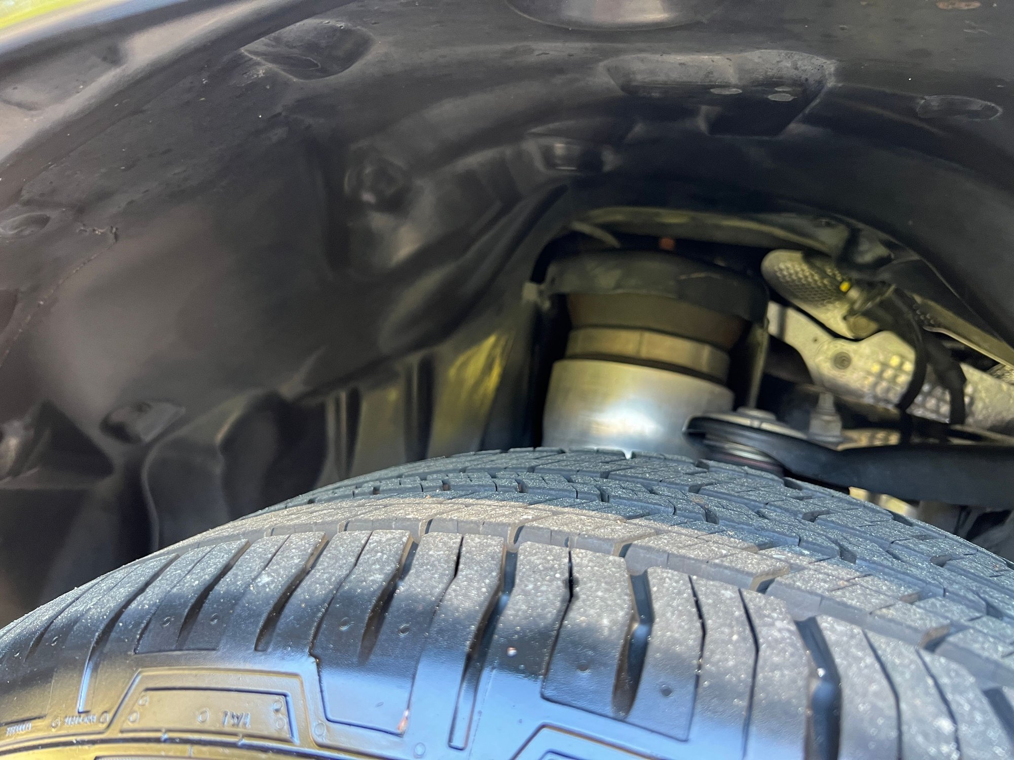 2012 Land Rover LR4 - Clean 2012 LR4 HSE - Used - VIN SALAG2D4XCA622279 - 106,800 Miles - 8 cyl - 4WD - Automatic - SUV - Black - Daytona Beach, FL 32174, United States