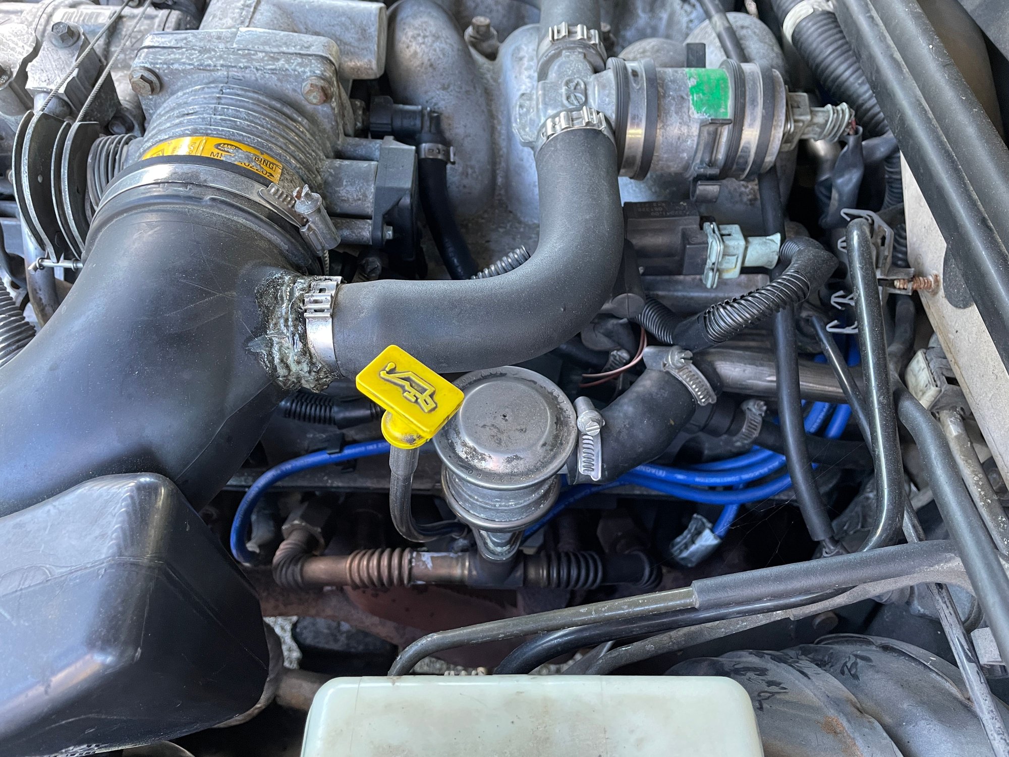 2003 Land Rover Discovery - 2003 Discovery II HSE, New Head Gaskets! Strong Runner! bad frame - Used - VIN SALTP16493A801087 - 124,000 Miles - 8 cyl - AWD - Automatic - Allentown, PA 18104, United States
