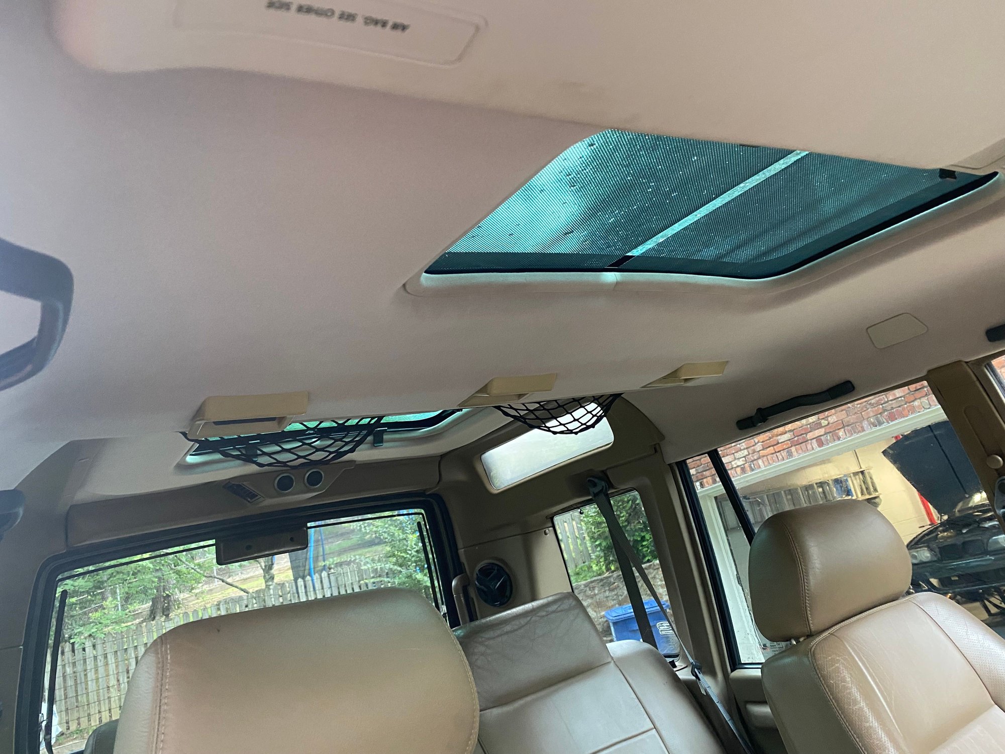 1997 Land Rover Discovery -  - Used - VIN SALJY124XVA716904 - 127,933 Miles - 8 cyl - 4WD - Automatic - SUV - Other - Hoover, AL 35226, United States