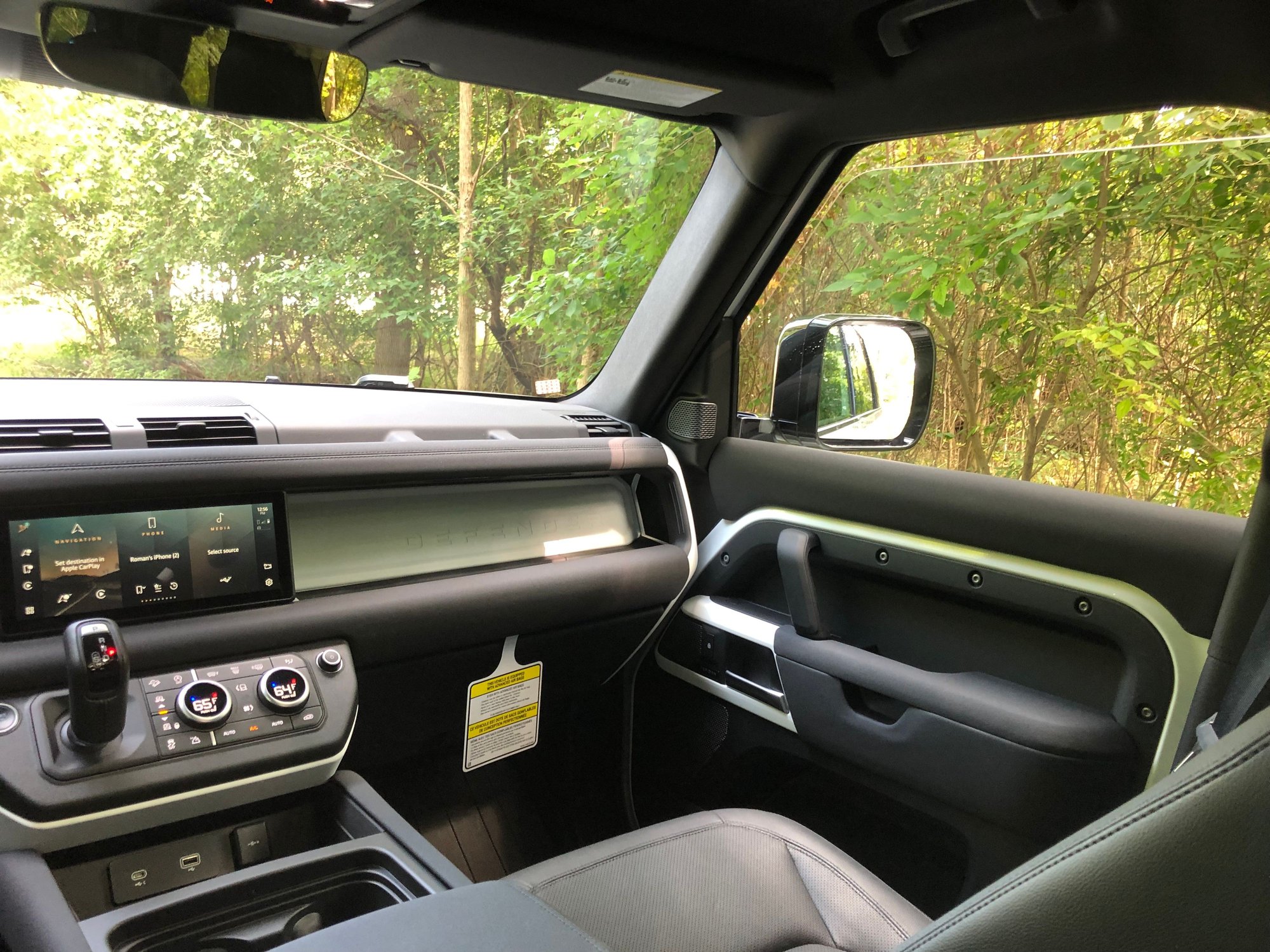 2023 Land Rover Defender - 2023 Land Rover Defender 30th anniversary for sale! - Used - VIN salej7ex3p2113336 - 14,500 Miles - 4 cyl - 4WD - Automatic - SUV - White - Rochester Hills, MI 48309, United States