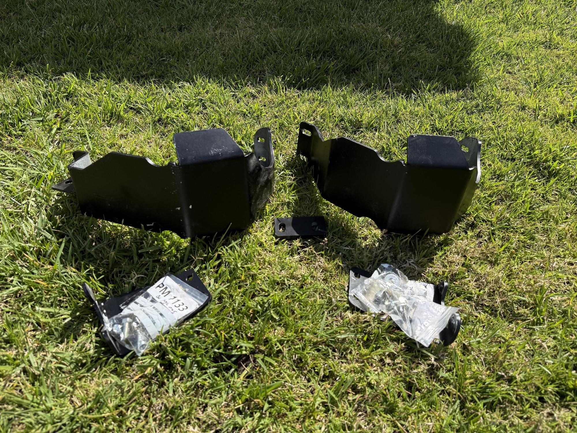 Accessories - Discovery 1 diff guards, track rod guard, and sliders - Used - 1994 to 1998 Land Rover Discovery - Costa Mesa, CA 92627, United States