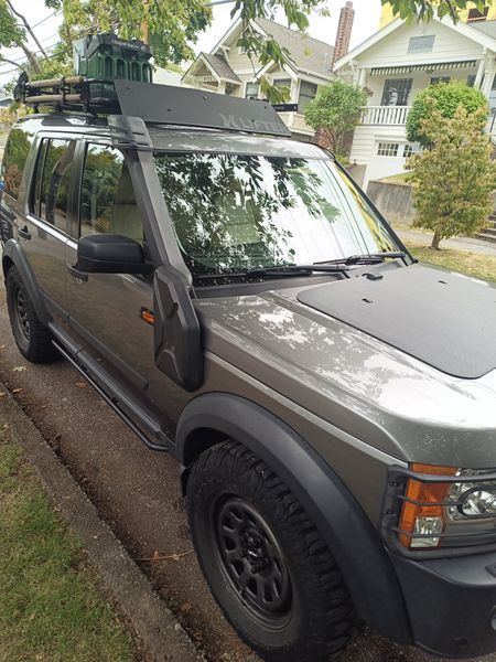 2008 Land Rover LR3 - 2008 Land Rover LR3SE Sport Utility 4D  (165,000 mi.) - Used - VIN SALAE25498A474881 - 165,000 Miles - 8 cyl - 4WD - Automatic - Truck - Gray - Seattle, WA 98103, United States