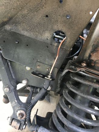 Front one, looks much closer in the photo. 