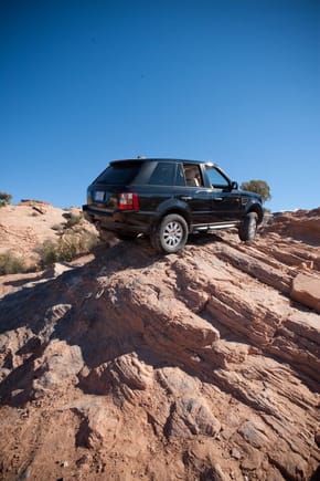 Range Rover L320 with 2.5 inch Johnson Rod lift kit