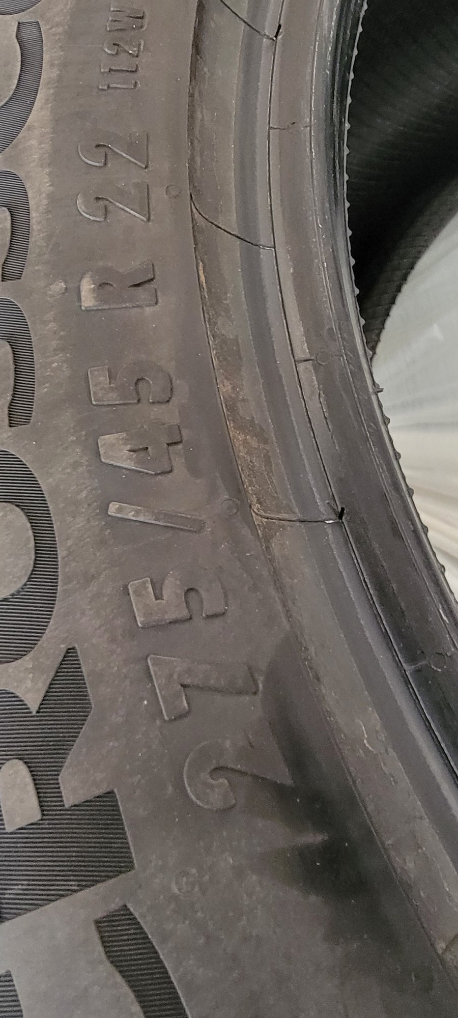 Wheels and Tires/Axles - Tires 275/45r22 Continentals 10 miles $750 - Used - 2020 to 2022 Land Rover Defender 110 - Colorado Springs, CO 80924, United States