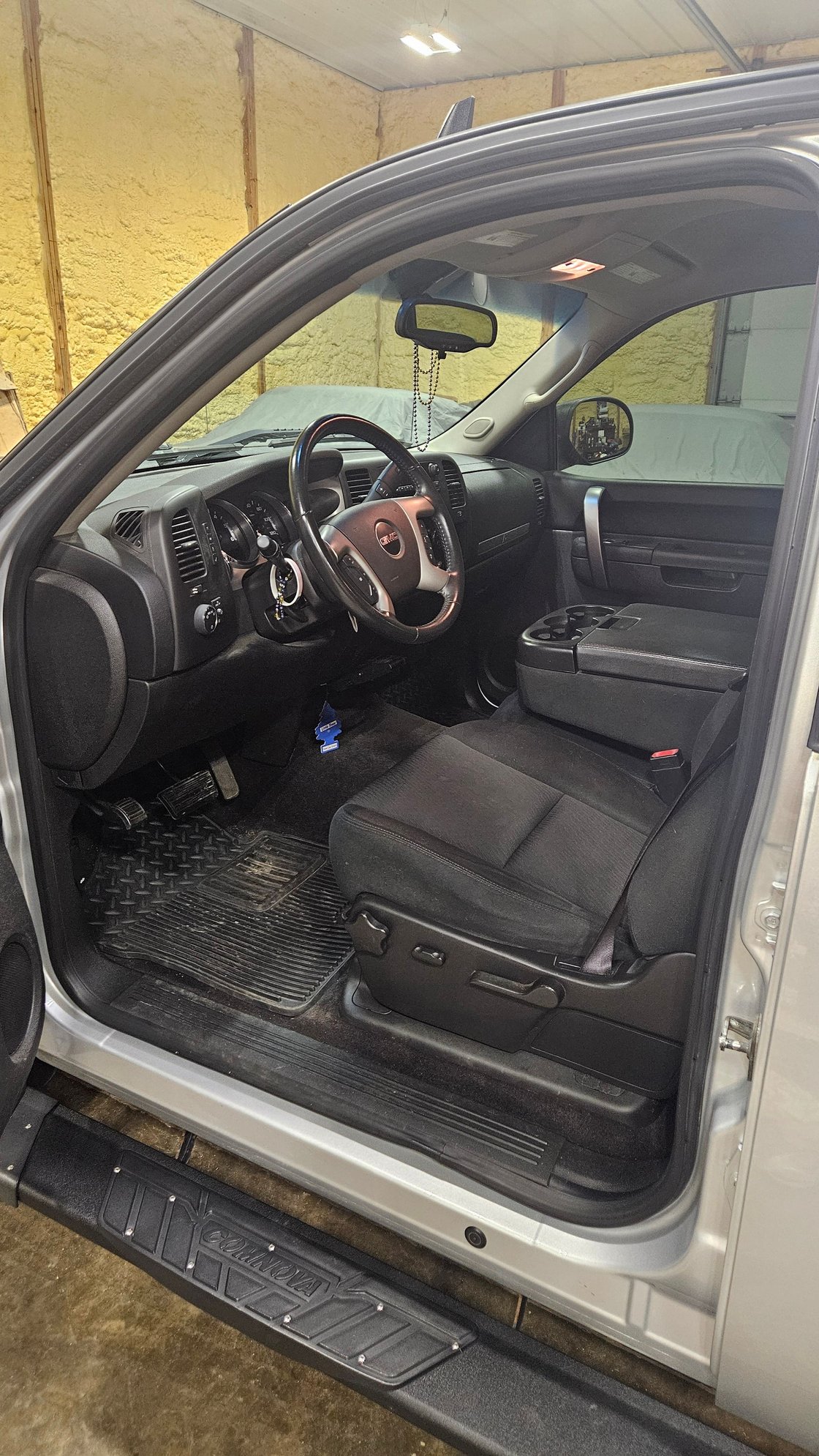 2012 Chevrolet Silverado 1500 - 2012 GMC Sierra 1500 - Used - VIN 3GTP2VE71CG278577 - 127,000 Miles - 8 cyl - 4WD - Automatic - Truck - Silver - North English, IA 52316, United States