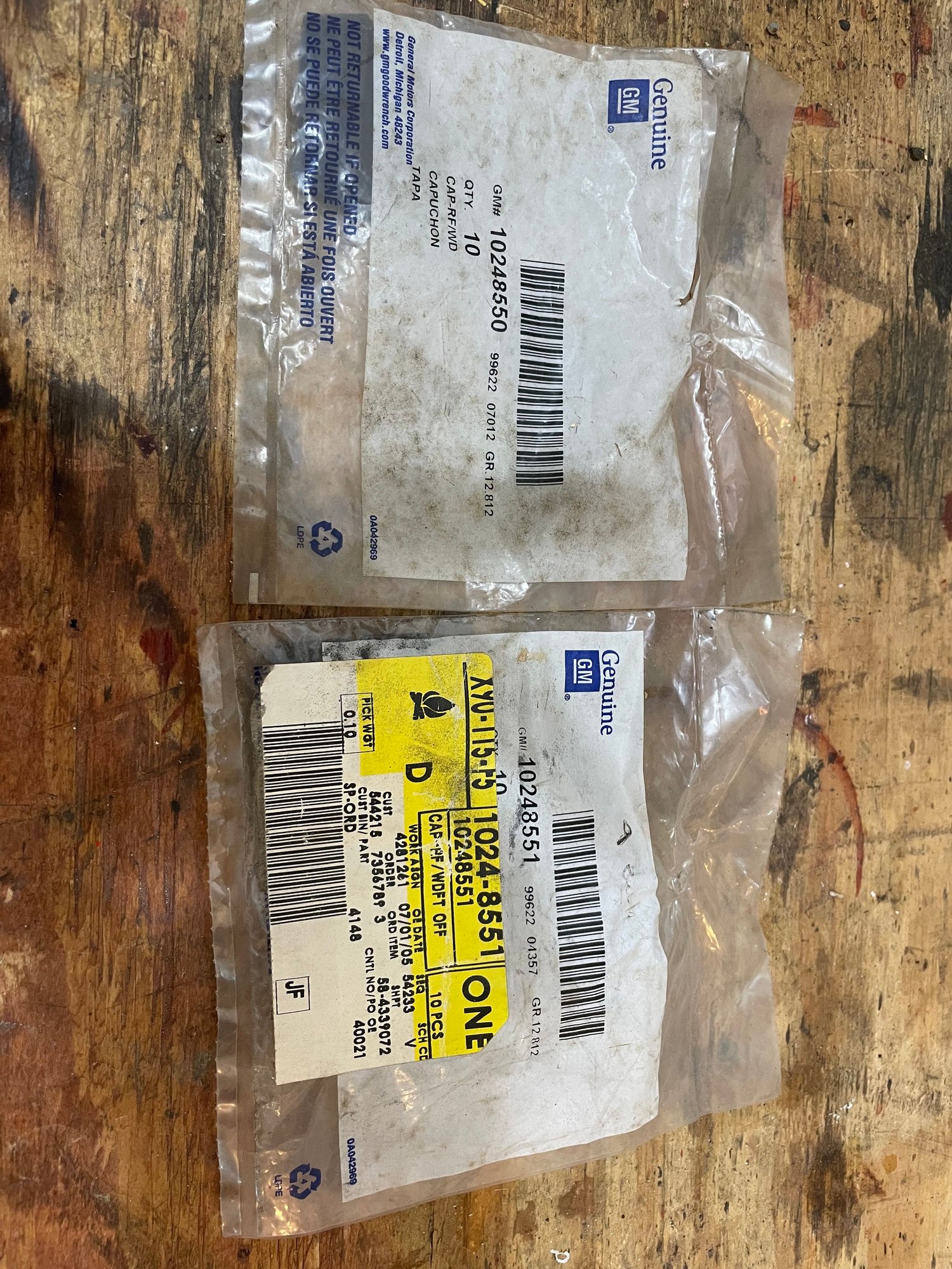 Exterior Body Parts - GM T-Top End Cap Seal for 1998-02 Camaro & Firebird - New - 1998 to 2002 Chevrolet Camaro - 1998 to 2002 Pontiac Firebird - Chelsea, MI 48118, United States