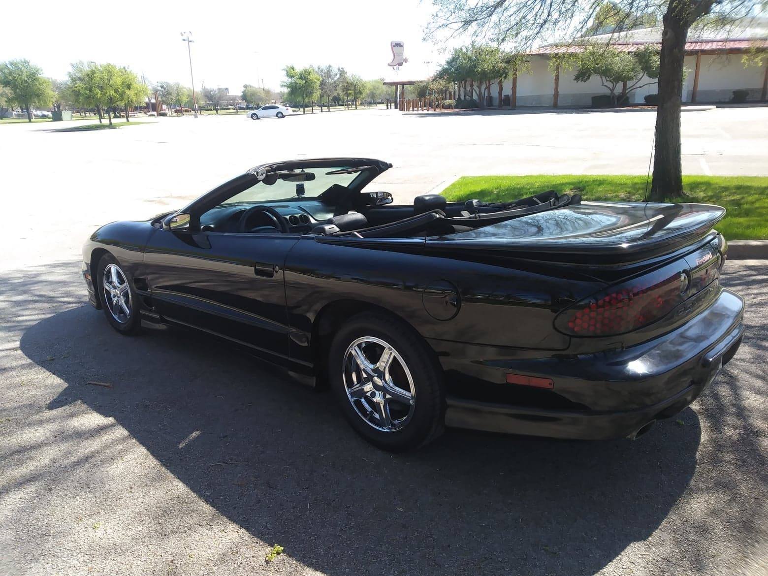 2002 Pontiac Firebird - 2002 Firebird Convertible - Used - VIN 2G2FS32K522105868 - 115,000 Miles - 6 cyl - 2WD - Automatic - Convertible - Black - Dallas, TX 75223, United States