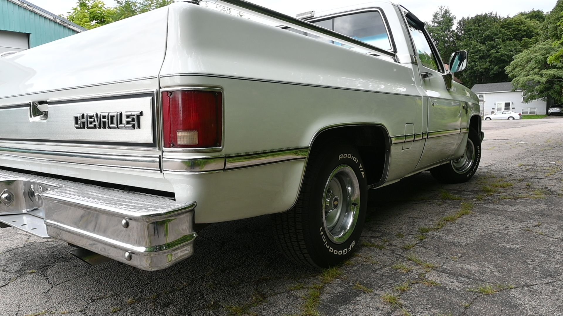 1988 Chevrolet C15 - Nice Original 1986 Chevrolet Truck - Used - VIN 1GCDC14H0GF397103 - 102,000 Miles - 8 cyl - 2WD - Automatic - Truck - White - Rochester, NY 14609, United States