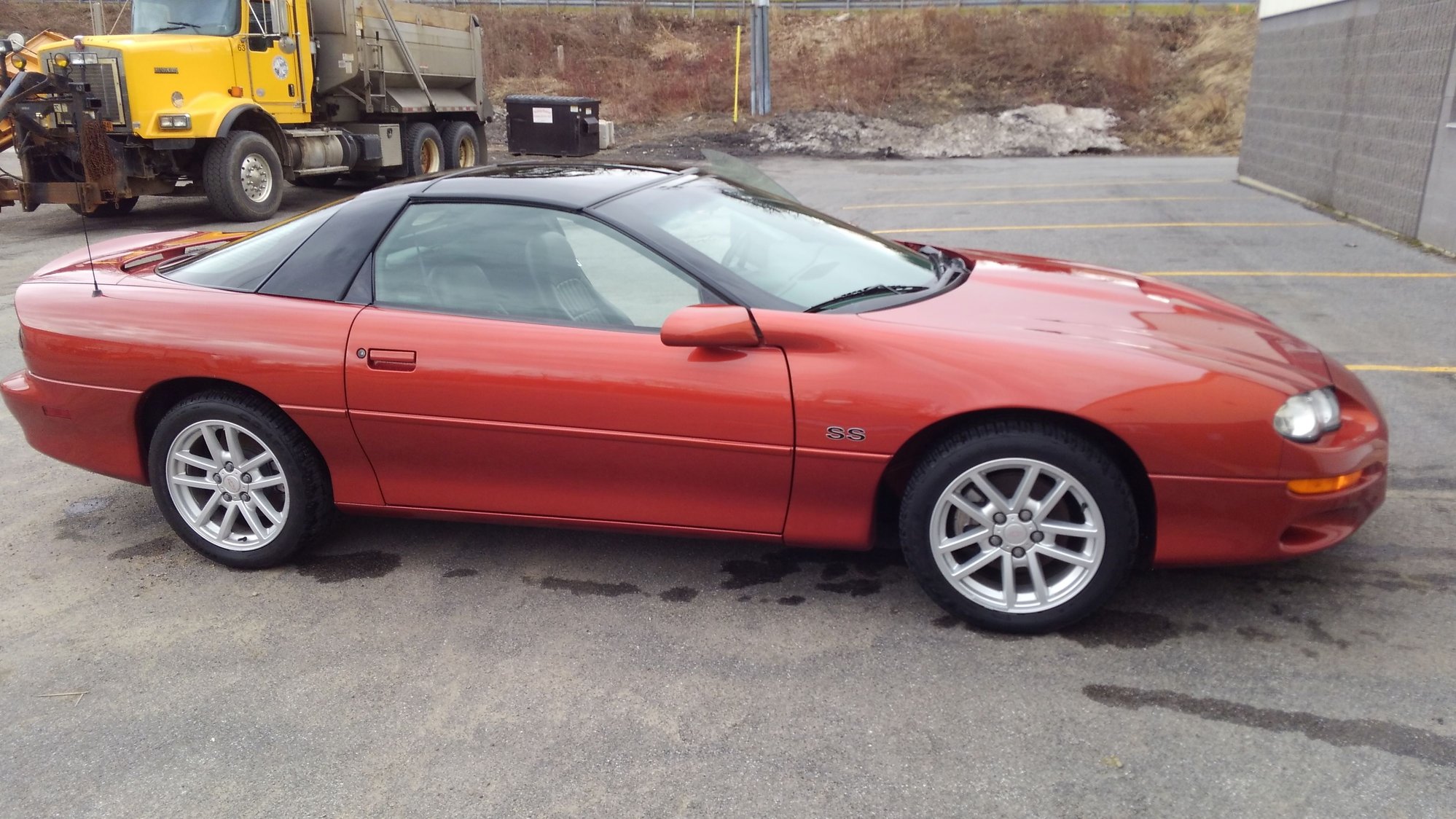 2002 Chevrolet Camaro - 2002 som ss m6 22k - Used - VIN 2G1FP22G222106116 - 8 cyl - 2WD - Manual - Coupe - Orange - Jamestown, NY 14701, United States