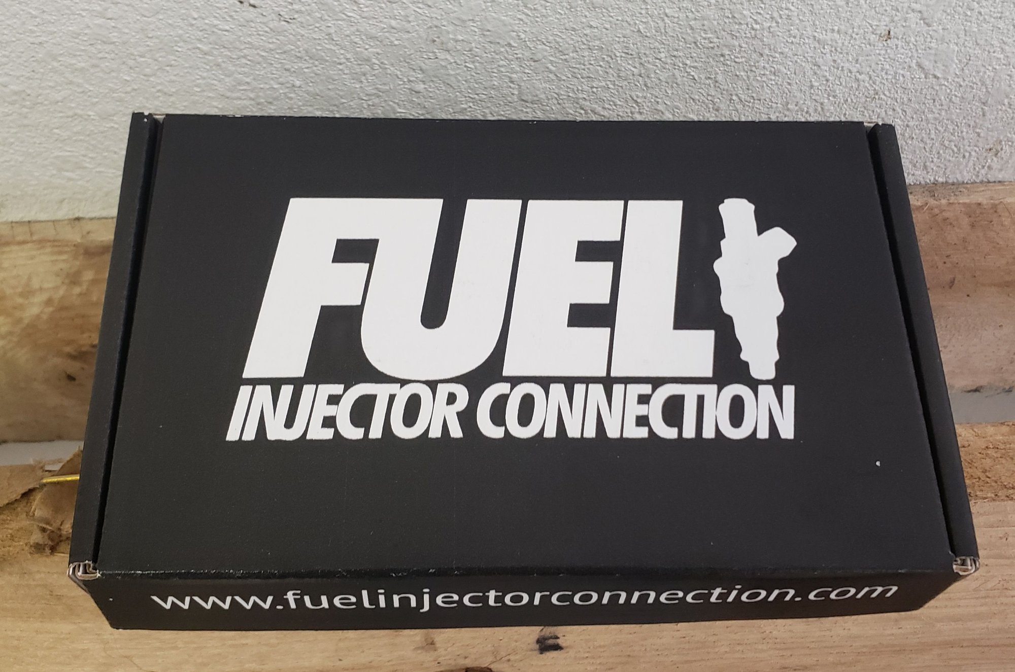  - FIC 1600cc injectors - Valencia, CA 91354, United States