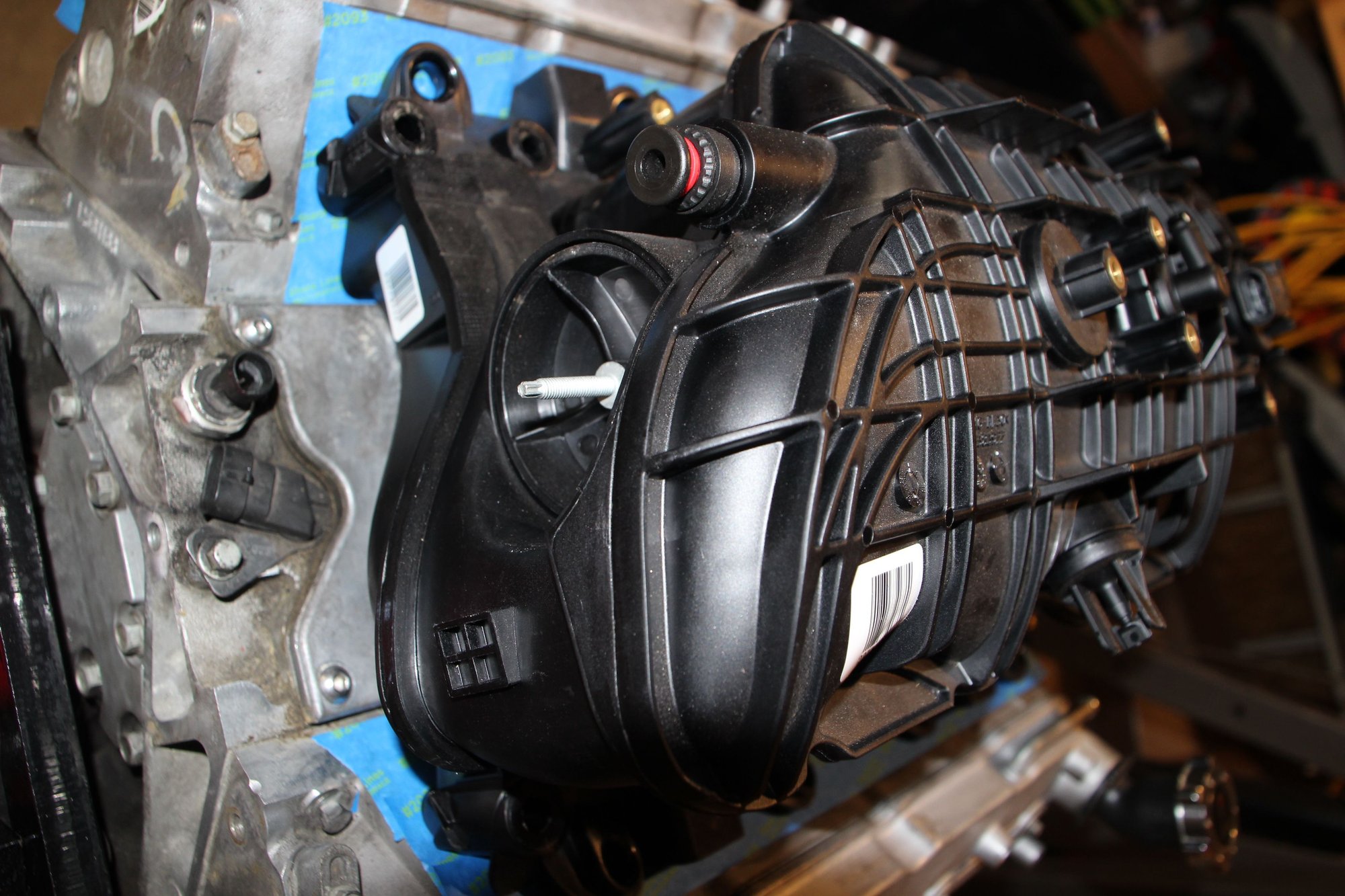 NEW outofbox Trailblazer SS Intake Mani, with bolts and new intake