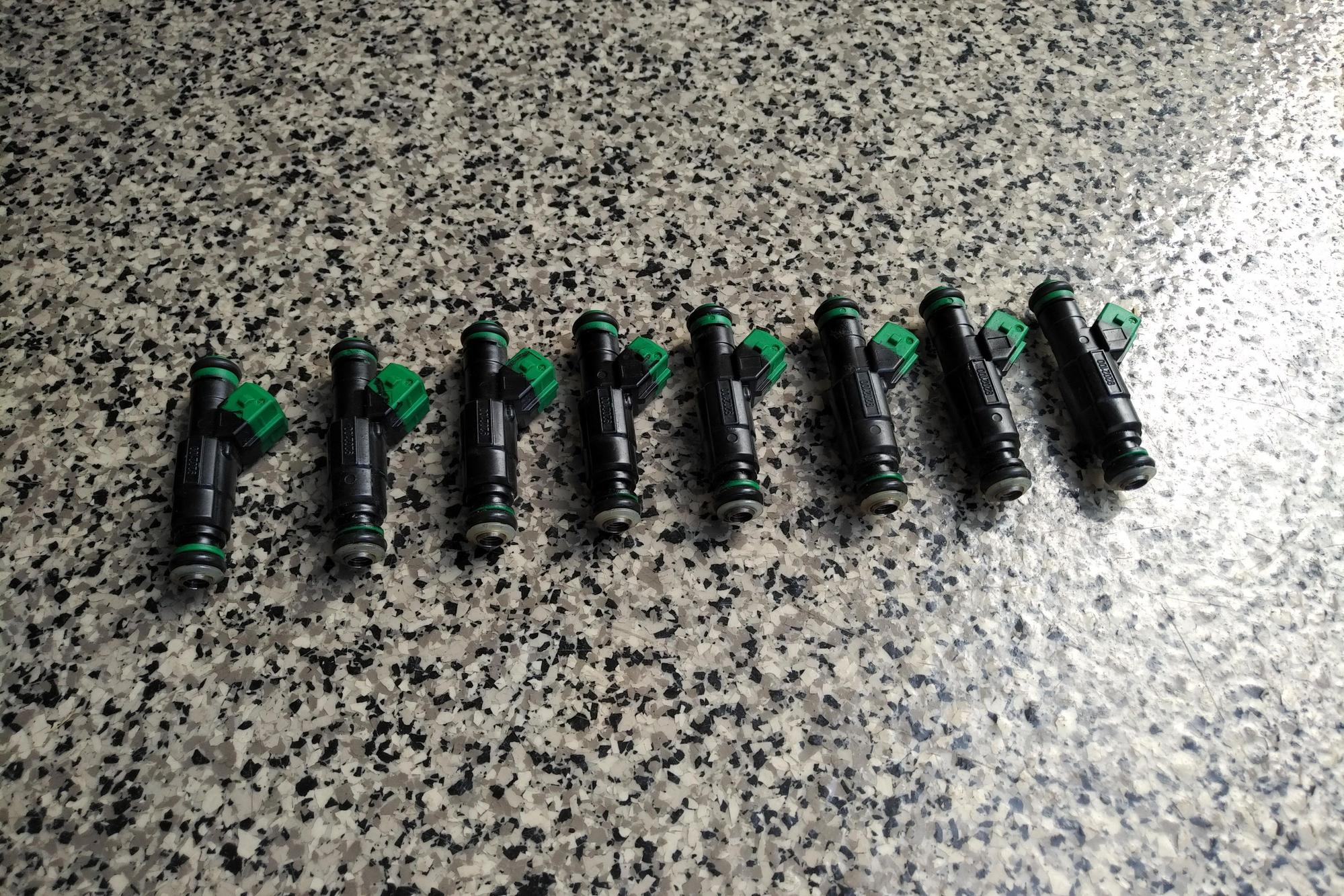  - SVO 42lb 440cc Green injectors LS1/LS6 tall style. - Vancouver, BC V5A2W7, Canada