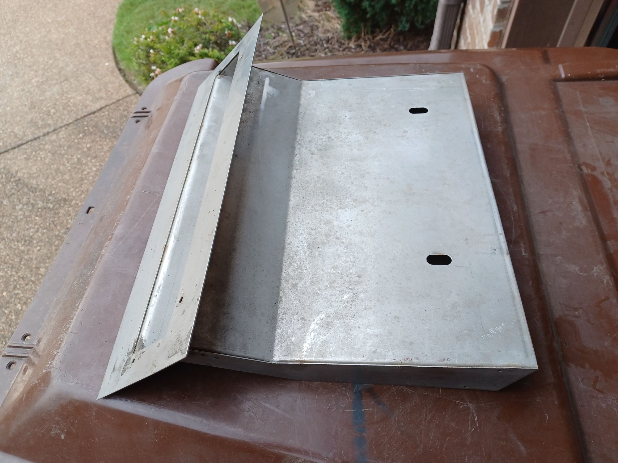 Engine - Intake/Fuel - SLP Flopac Ram Air Box Only..... - Used - 0  All Models - Memphis, TN 38134, United States