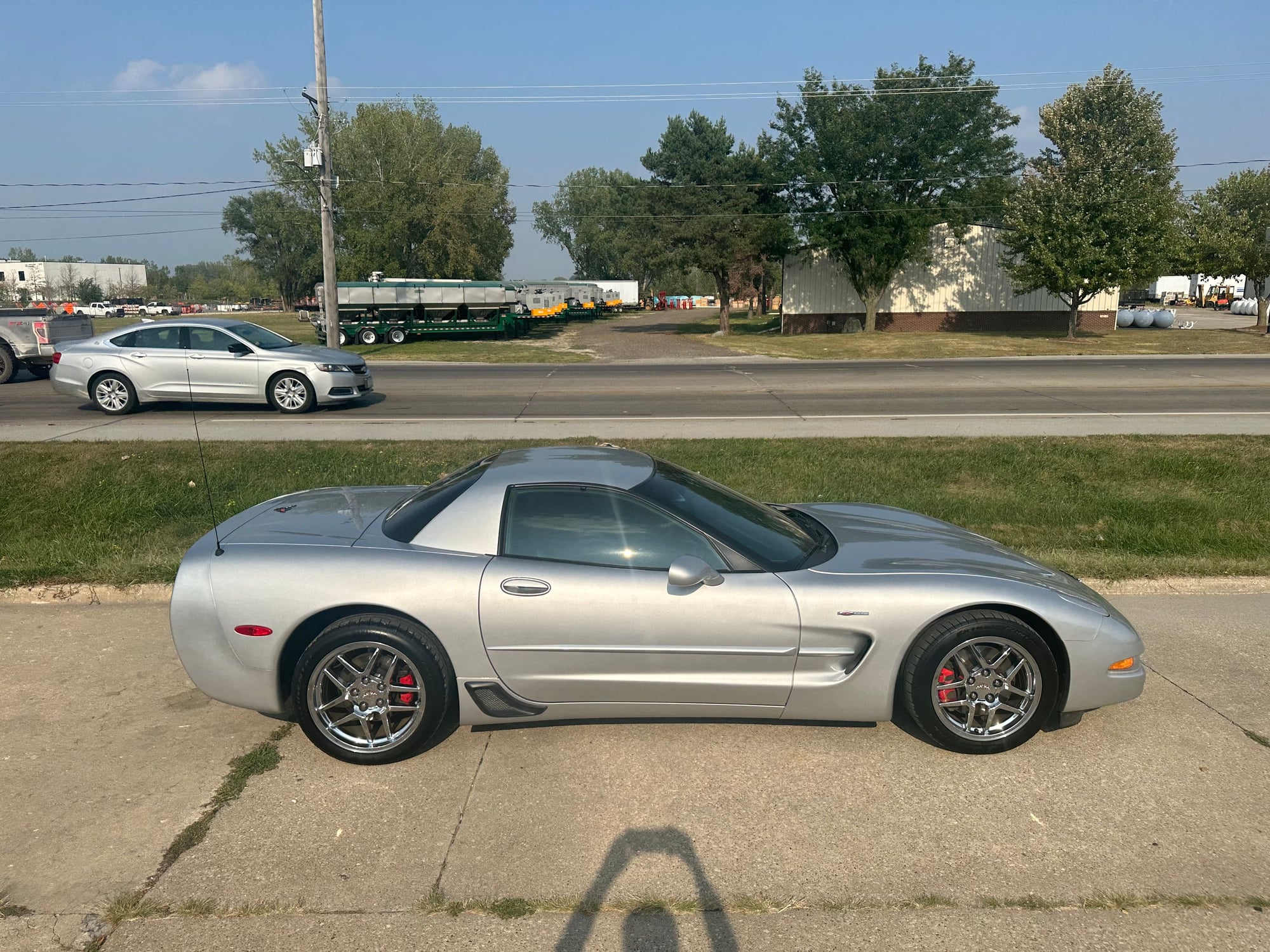 2001 Chevrolet Corvette - 2001 Corvette Z06 34k Miles - Used - VIN 1g1yy12s615128305 - 34,000 Miles - 8 cyl - 2WD - Manual - Coupe - Silver - Johnston, IA 50131, United States