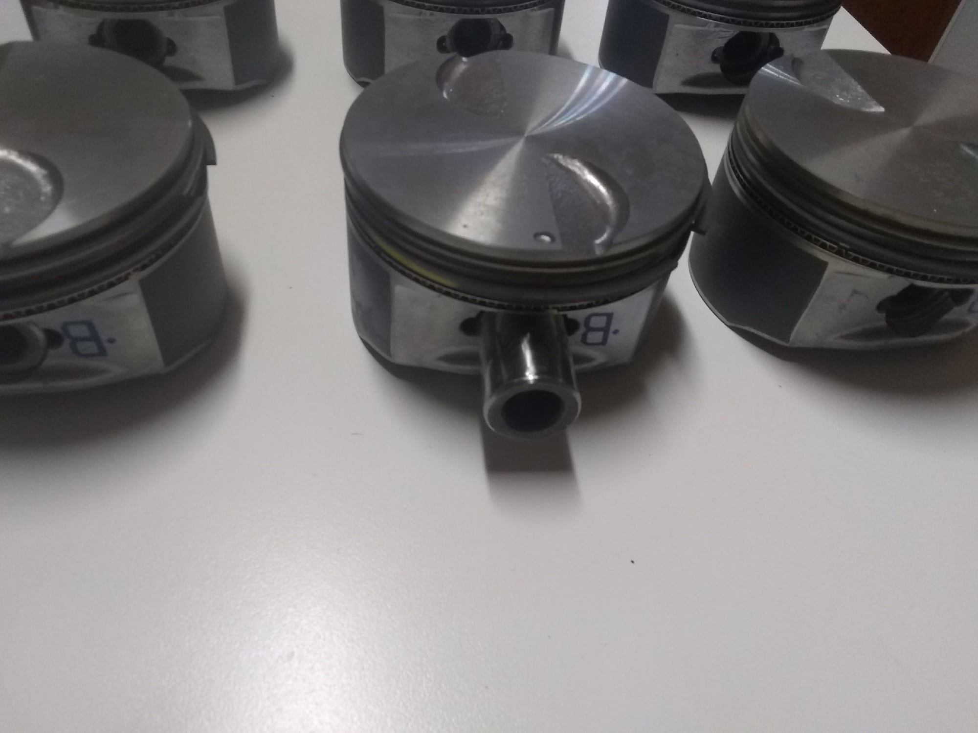 Engine - Internals - Selling: LH6 Gen 4 factoy GM pistons with rings, wrist pins, and locks - Used - Manchaca, TX 78652, United States