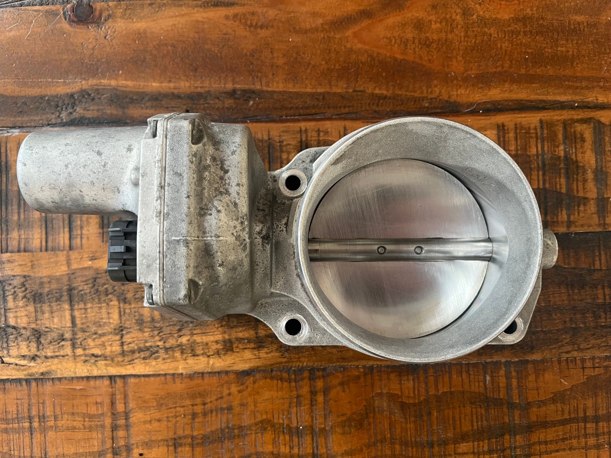 Engine - Intake/Fuel - LS2 Throttle Body - Used - All Years  All Models - Highland, MI 48357, United States