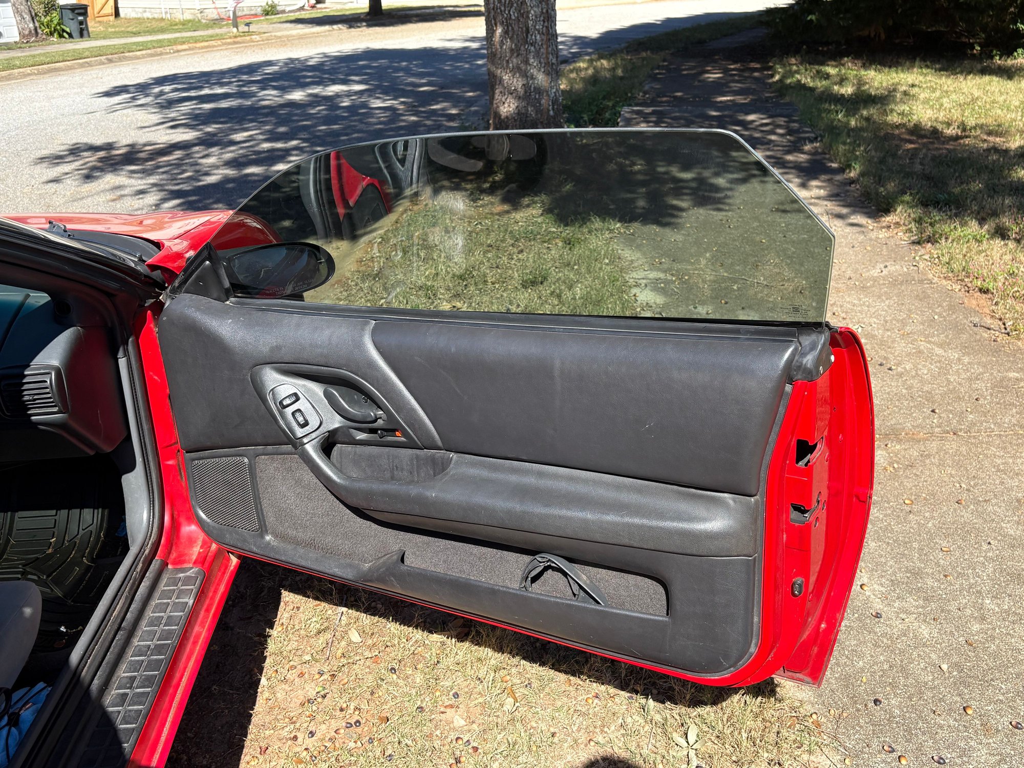 1999 Chevrolet Camaro - 2- 4th Gen Camaros - Used - VIN 2G1FP22G3X214O329 - 141,000 Miles - 8 cyl - 2WD - Manual - Coupe - Red - Aiken, SC 29803, United States