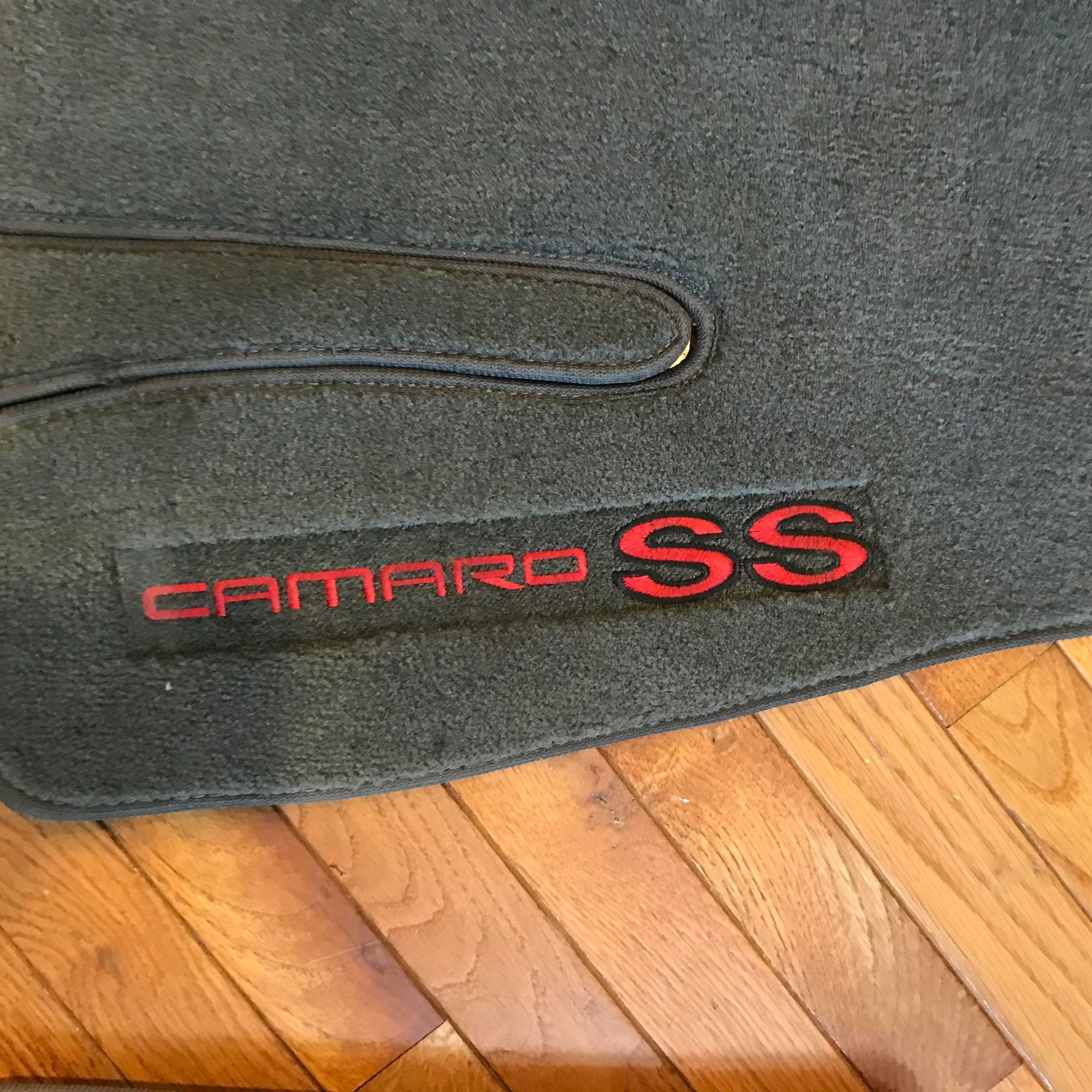 SLP Camaro SS Floor Mats Ebony Very Nice LS1TECH Camaro and