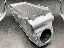 Mounts to a Holley base