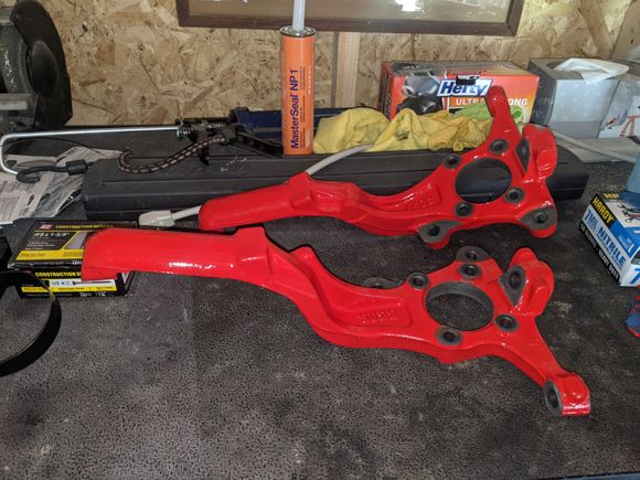 Steering knuckles painted and cleared. 
