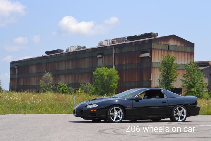 2002 Chevrolet Camaro - 2002 Camaro SS *CANADIAN $ and MILEAGE* - Used - VIN 2G1FP22G622153164 - 110,000 Miles - 8 cyl - 2WD - Manual - Coupe - Black - Niagara Falls, ON L2E0A1, Canada