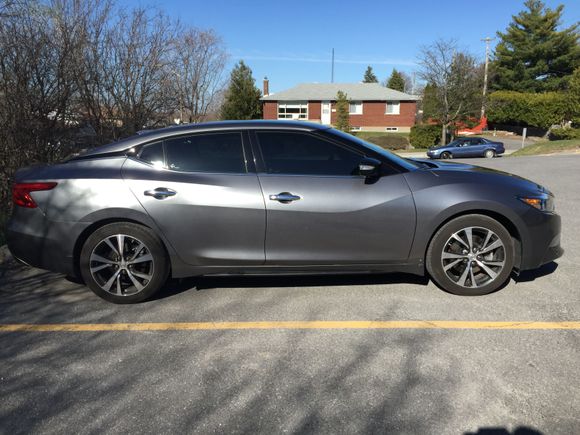 Plasti-dip lower body rocker panel