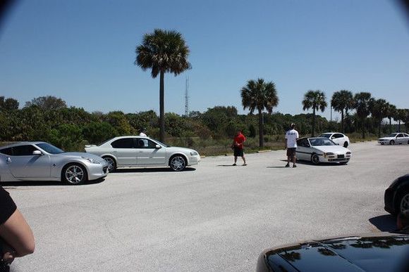 my car next to 350Z