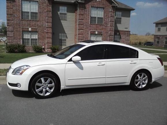 My05NissanMaxima