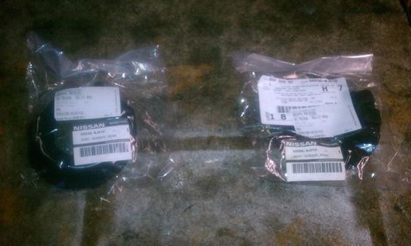 Nissan ??spring seats or isolators?? can't really tell