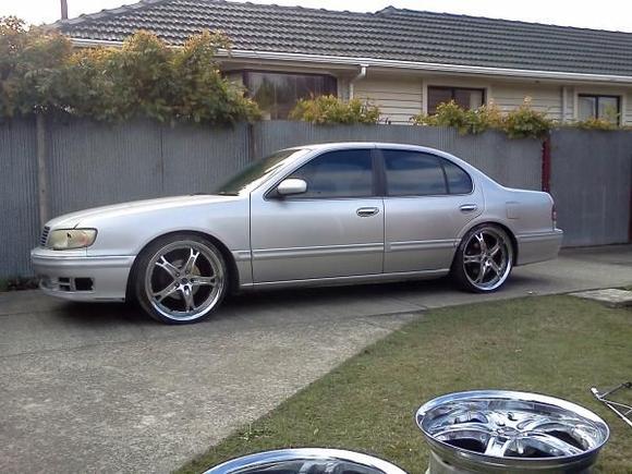 20x8.5z