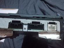 It has 3 parts, 2 black with one being 14pins and the other 18 pins and a last white with also 14 pins.
