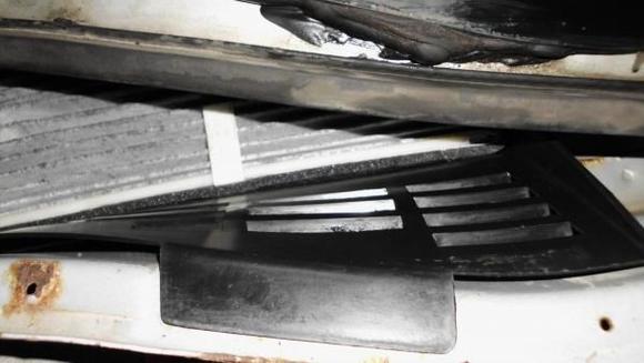 New cabin Filter and Plastic Peice that attaches.