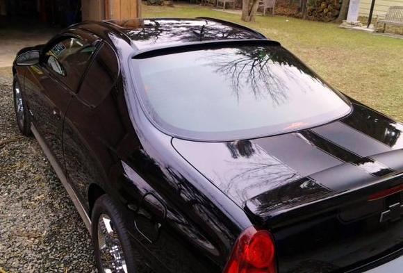 REAR WINDOW SPOILER