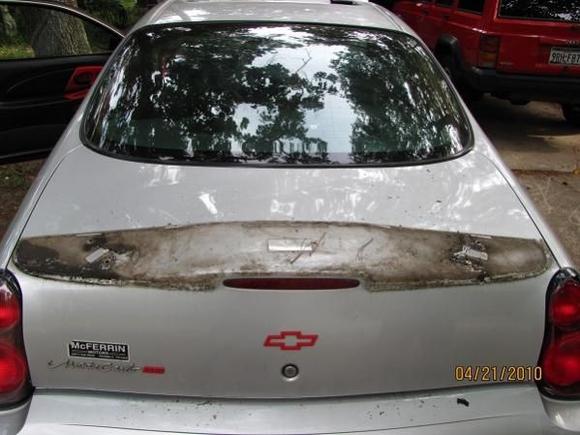 nasty shit under the spoiler