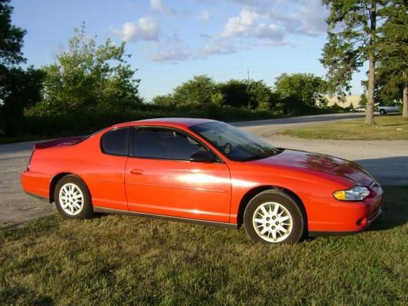 a side shot of the car :)