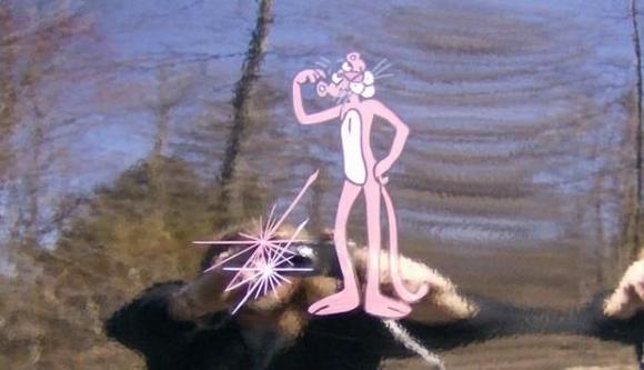 Close-up of the Pink Panther on deck lid.