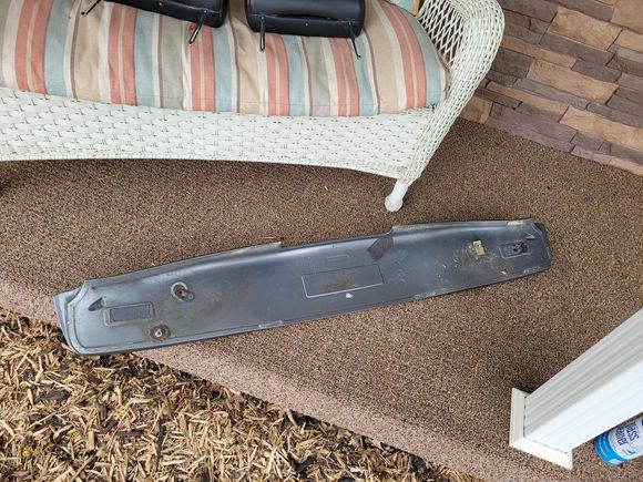 Lip spoiler for the 6th Gen