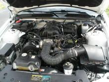 stock v6 engine if you were wondering. Hoping for a CAI and throttle body in the near futuree!!!