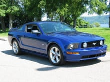 2005 Mustang GT - Sonic Blue - Black leather interior - 5 speed MT - 01